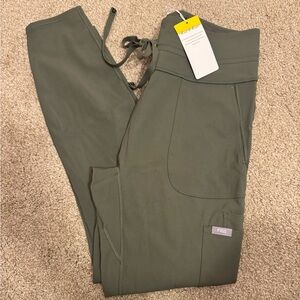 New Figs Moss Green Medical Scrub Pants